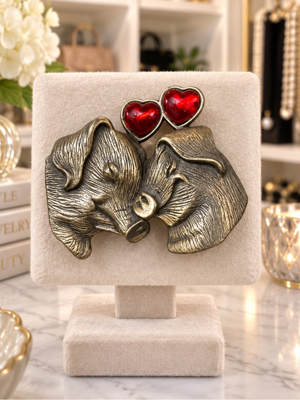 Vintage (c)JJ Pewter “Pigs In Love” Signed Brooch | Clear Red ❤️Accents | EUC